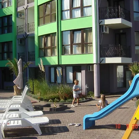 Hotel apartamentowy Laguna Rawda