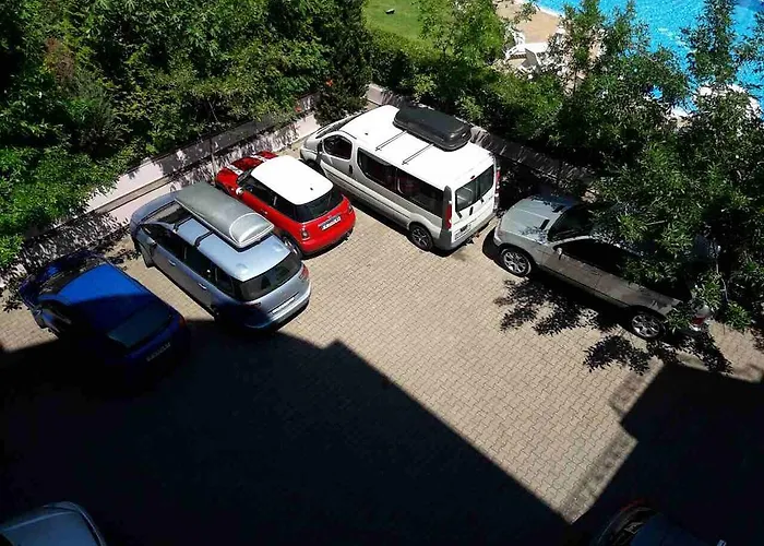 Ξενοδοχείο με διαμερίσματα Laguna